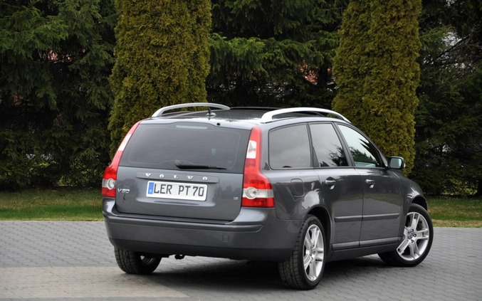 Volvo V50 cena 13900 przebieg: 208000, rok produkcji 2004 z Kłodawa małe 781